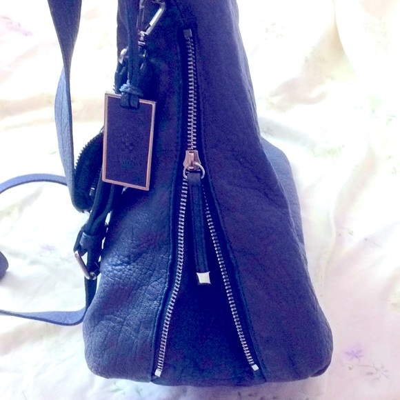 Vince Camuto blue grayish tone soft leather bag. - Picture 7 of 10